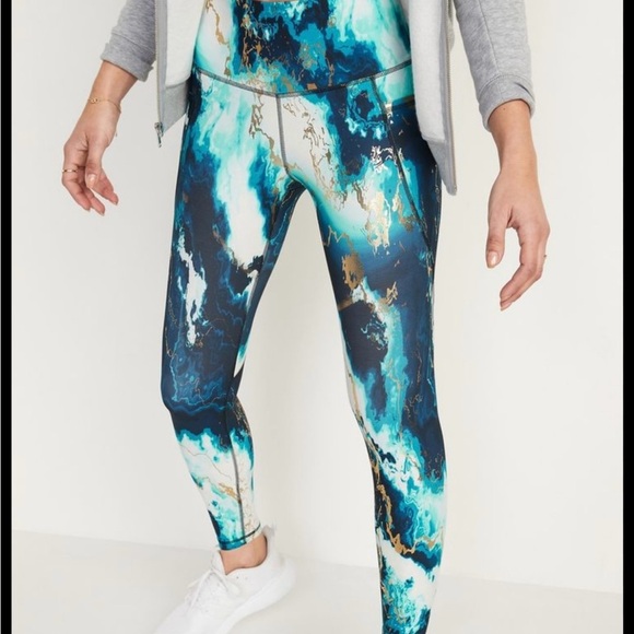 Old Navy Active Bra ( XL)  & Legging ( Large)  Set - Picture 1 of 5